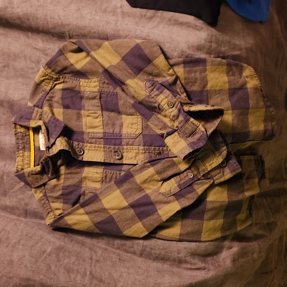 Lot of Boys long sleeve shirts and button downs. Size 5 and 5T - Picture 6 of 15